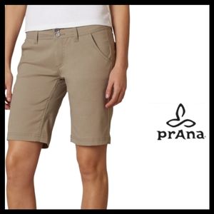 Prana Halle Comfortable Stretch Khaki Hiking Bermuda Shorts, 6